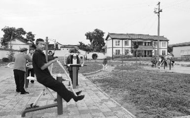 文化新景 廣場健身休閑熱，群眾樂享幸福時光